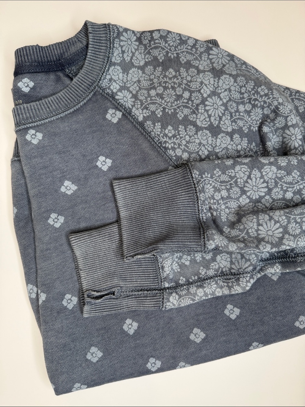 Aerie Floral Crewneck - Picture 4 of 4